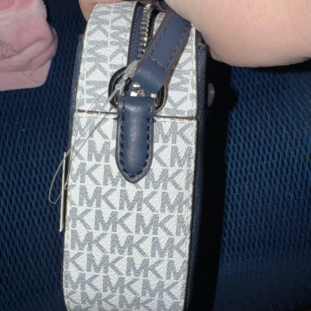 Michael Kors Large Zip Chain Crossbody - Navy